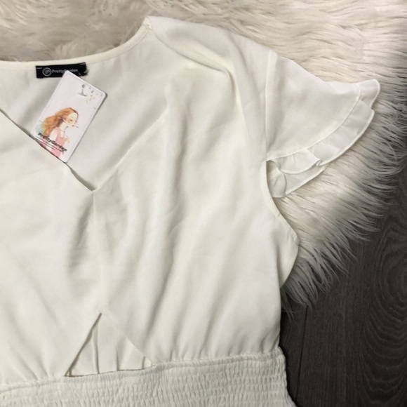 NEW Pretty Garden Medium large Dress White Cut Out Layered Chiffon Empire Waist - Picture 7 of 14